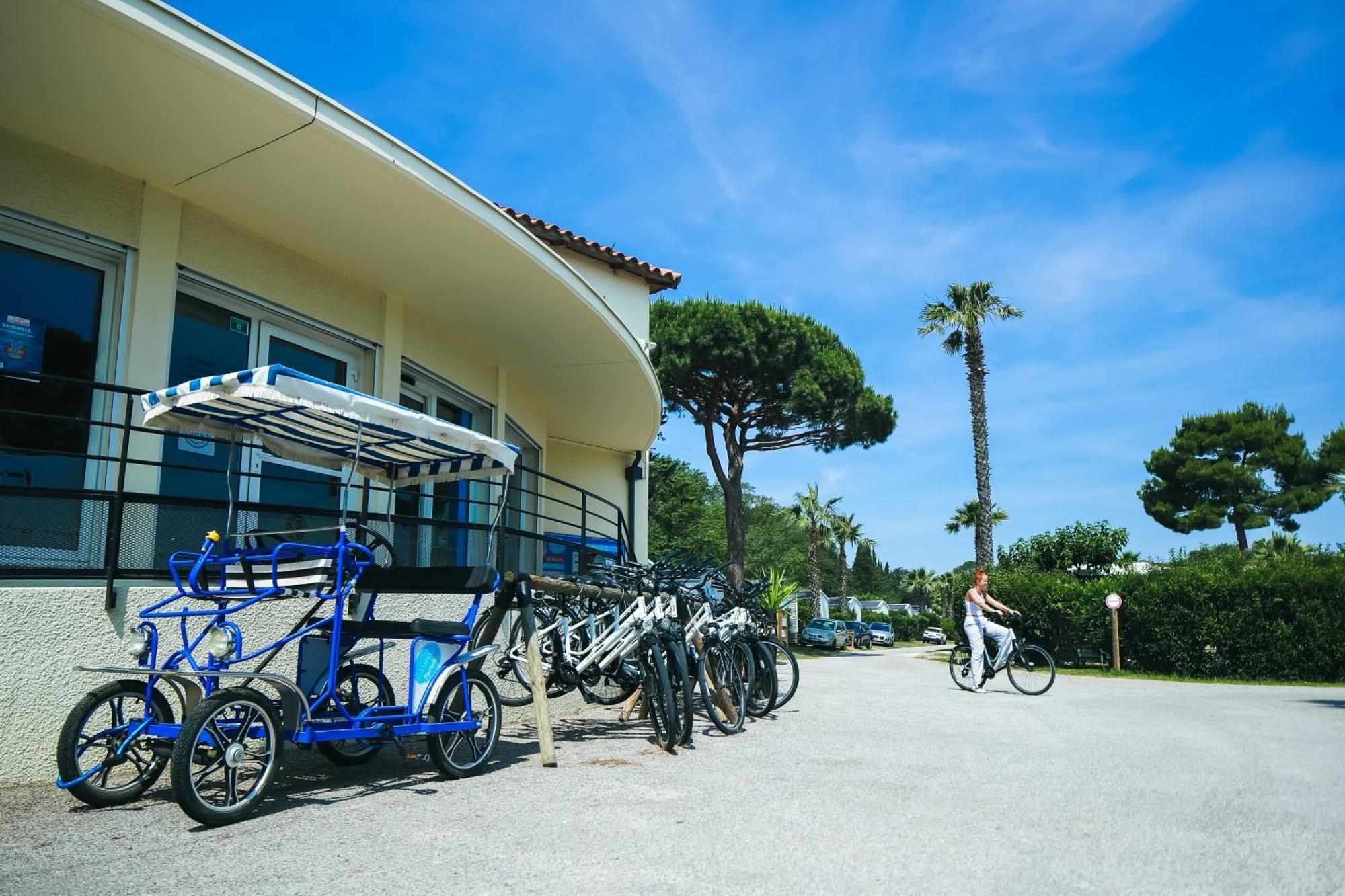 Camping Paradis Le Pearl Argeles-sur-Mer Exterior photo